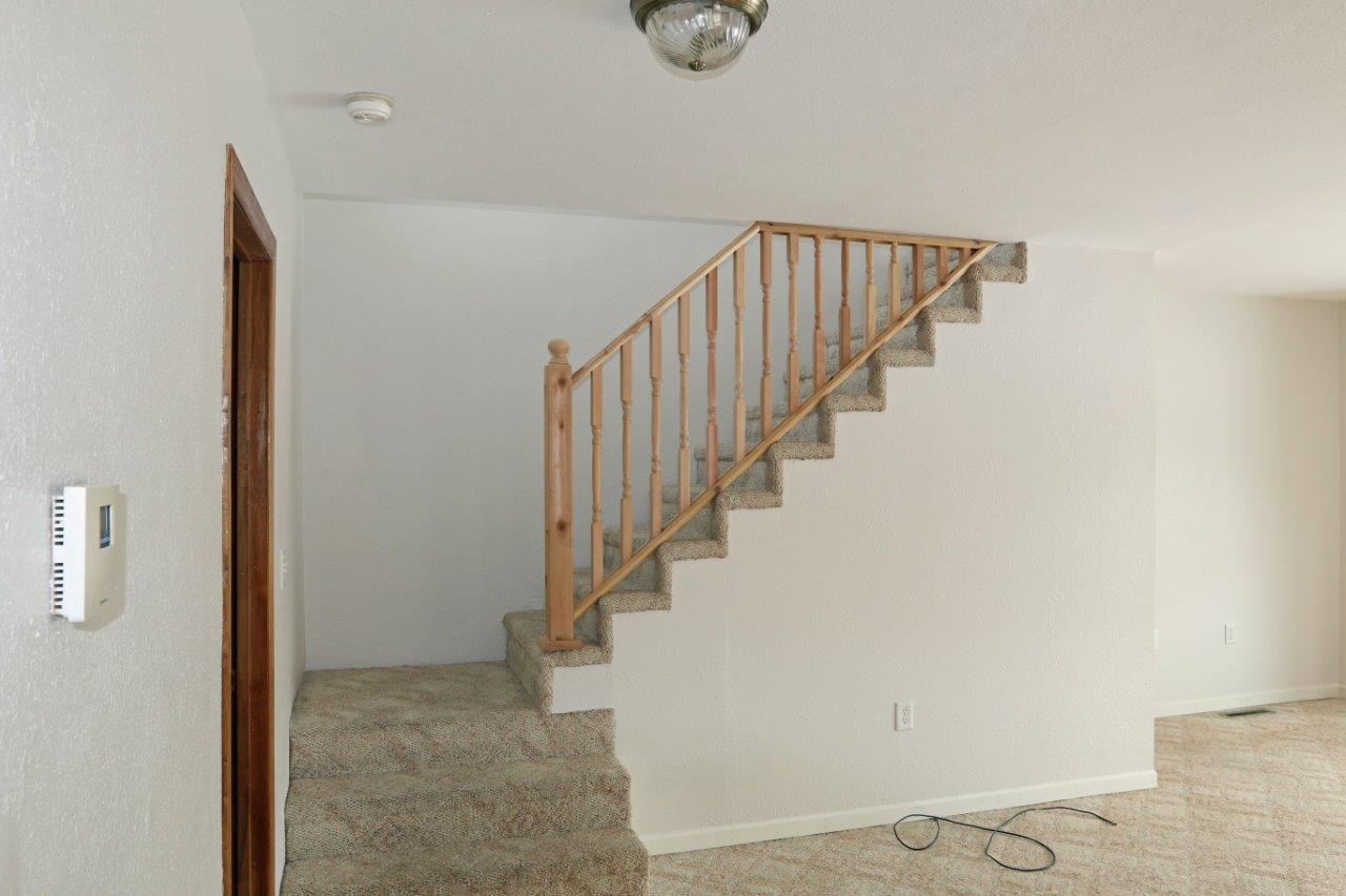 Stanley, ND House Brown Corp